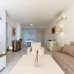 Malagasuite Living Coast * Fuengirola