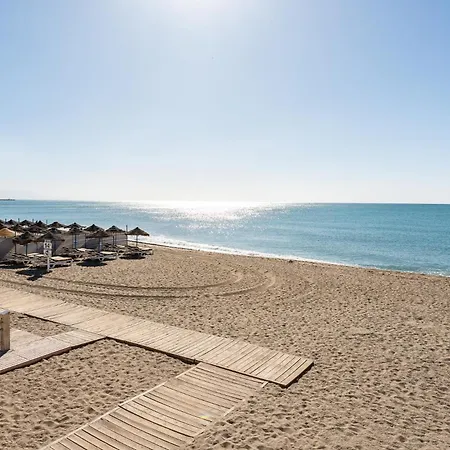 Malagasuite Living Coast * Фуенхірола